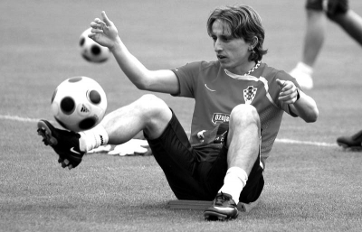 今天输球，还是那句话，马刺被研究透了