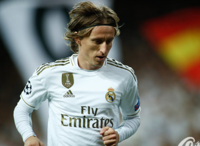 国米10人出战国际比赛日合计出场1083分钟，米兰11人979分钟