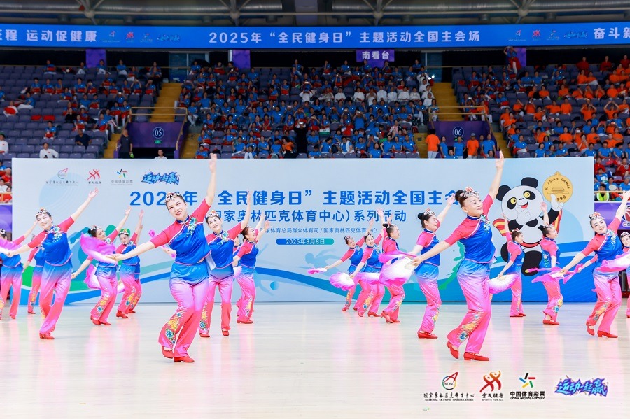 尤文vs卡利亚里：弗拉霍维奇、伊尔迪兹首发，佩林出战