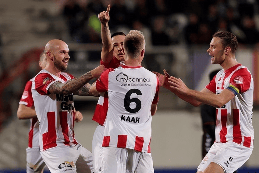 排名榜首 排名榜首