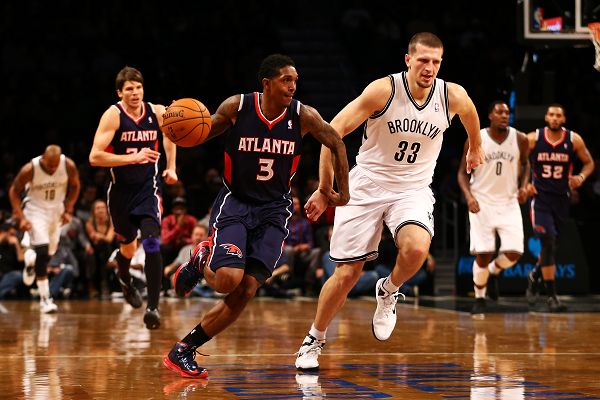 却在余下比 却在余下比